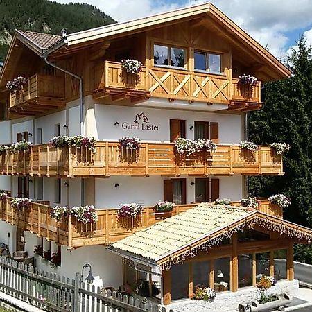 Hotel Garni Lastei Pozza di Fassa Ngoại thất bức ảnh