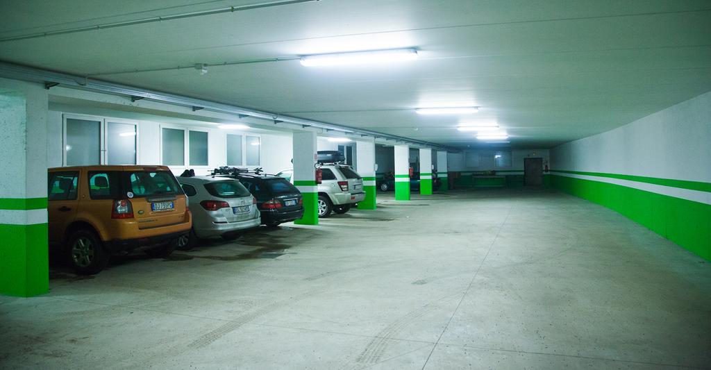 Hotel Garni Lastei Pozza di Fassa Ngoại thất bức ảnh