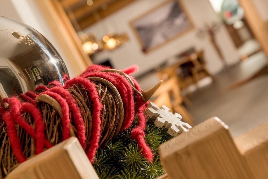 Hotel Garni Lastei Pozza di Fassa Ngoại thất bức ảnh